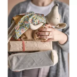 Bloomingville Knuffelmuis Philine - 54 Cm -Speelgoedwinkel 82055806 bloomingville knuffelmuis philine 54 cm ilovespeelgoed.nl1