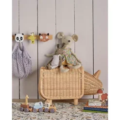 Bloomingville Knuffelmuis Philine - 54 Cm -Speelgoedwinkel 82055806 bloomingville knuffelmuis philine 54 cm ilovespeelgoed.nl4