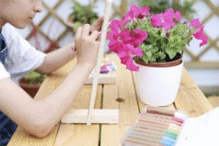 Speelgoedwinkel -Speelgoedwinkel akros tafelezel en kitpas krijt