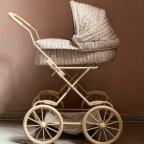 Konges Sløjd Poppenwagen Vintage - Louloudi 5 Konges Sløjd Poppenwagen Vintage - Louloudi - Afbeelding 3