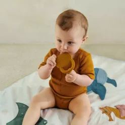 Liewood Bijtring Gemma Cat- Golden Caramel -Speelgoedwinkel liewood bijtring gemma cat golden caramel 1